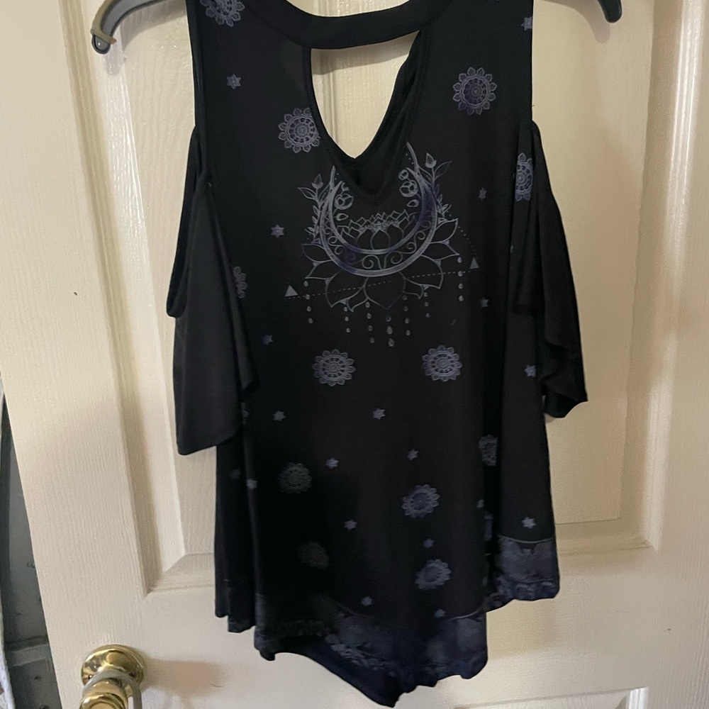 Adam Levine Collection Black and Gray Cold Shoulder Blouse moon boho witchy